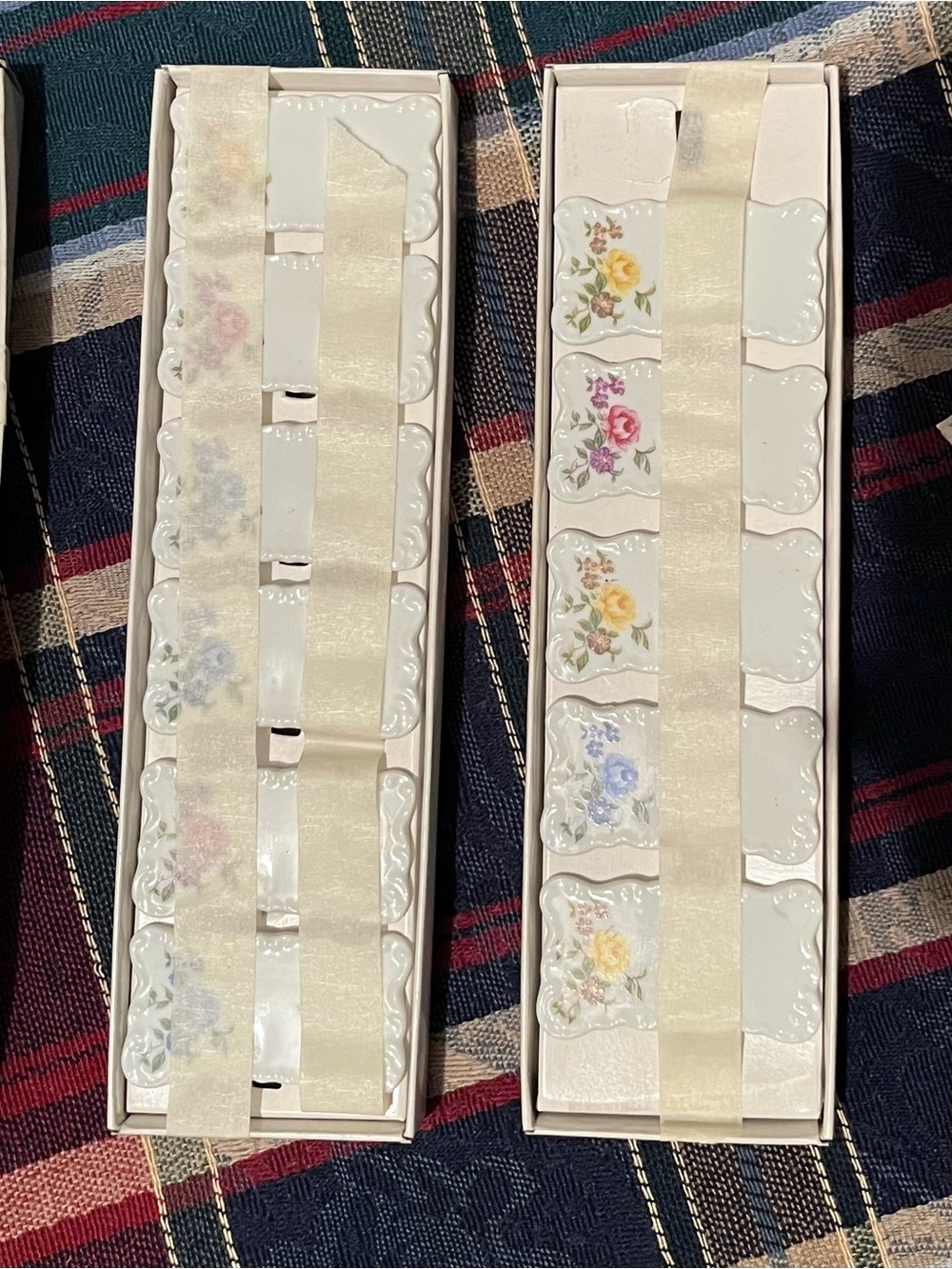 2 sets Vintage Porcelain Floral Name Tags- Multicolor
